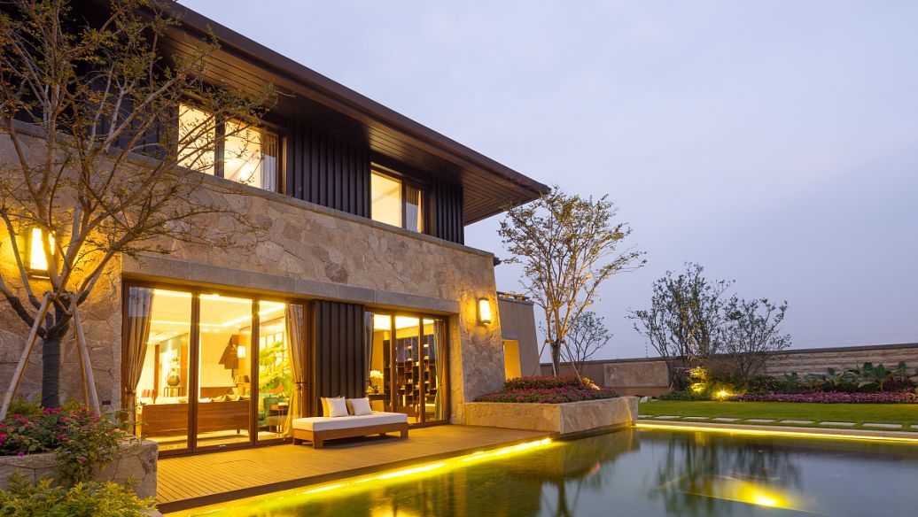 四川荔枝视频APP在线观看广告拉布灯箱的使用寿命更长久？