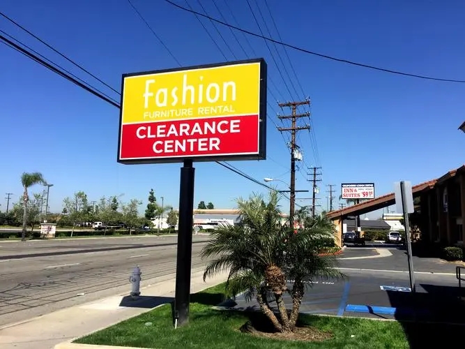 四川广告荔枝视频在线观看无码高铁广告一般一年多少钱?